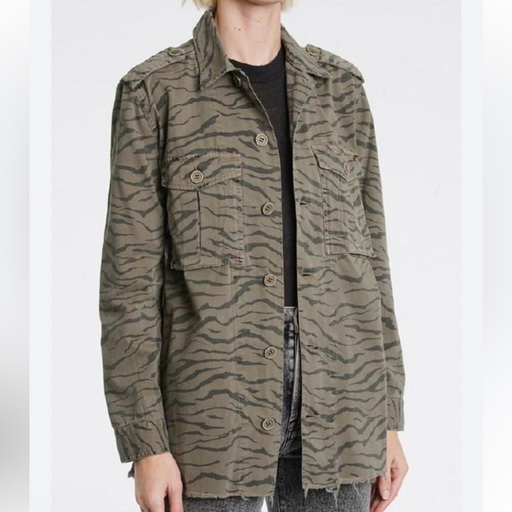 PISTOLA Pre-Loved. Size - S Label missing 
Camillo Jacket In Olive Tiger
